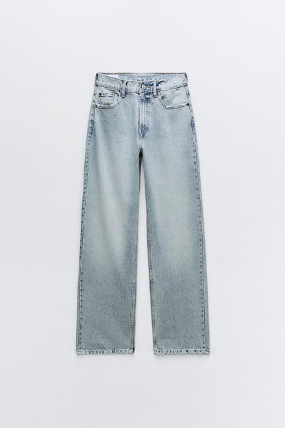 De Populære Slidte Naes Jeans